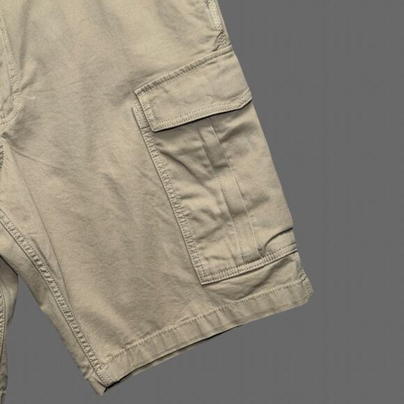 Carhartt Rugged Flex Rigby Cargo Short Relaxed Fit Size 38x11 NWT Brown/Khaki - Picture 2 of 8